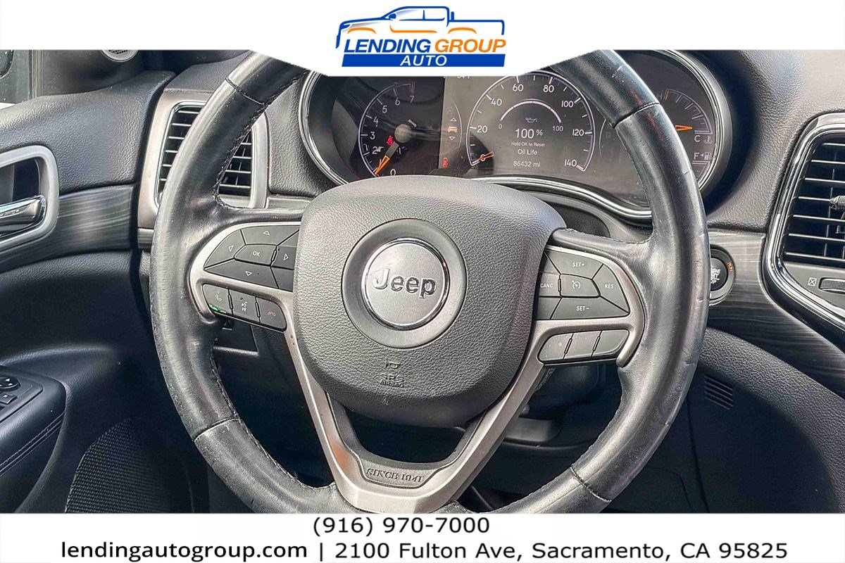 Used 2020 Jeep Grand Cherokee Altitude image 14