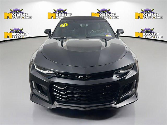 Used 2021 Chevrolet Camaro ZL1 image 2