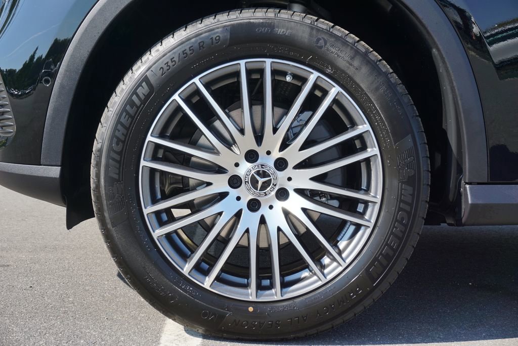 New 2026 Mercedes-Benz GLC 300 4MATIC image 19