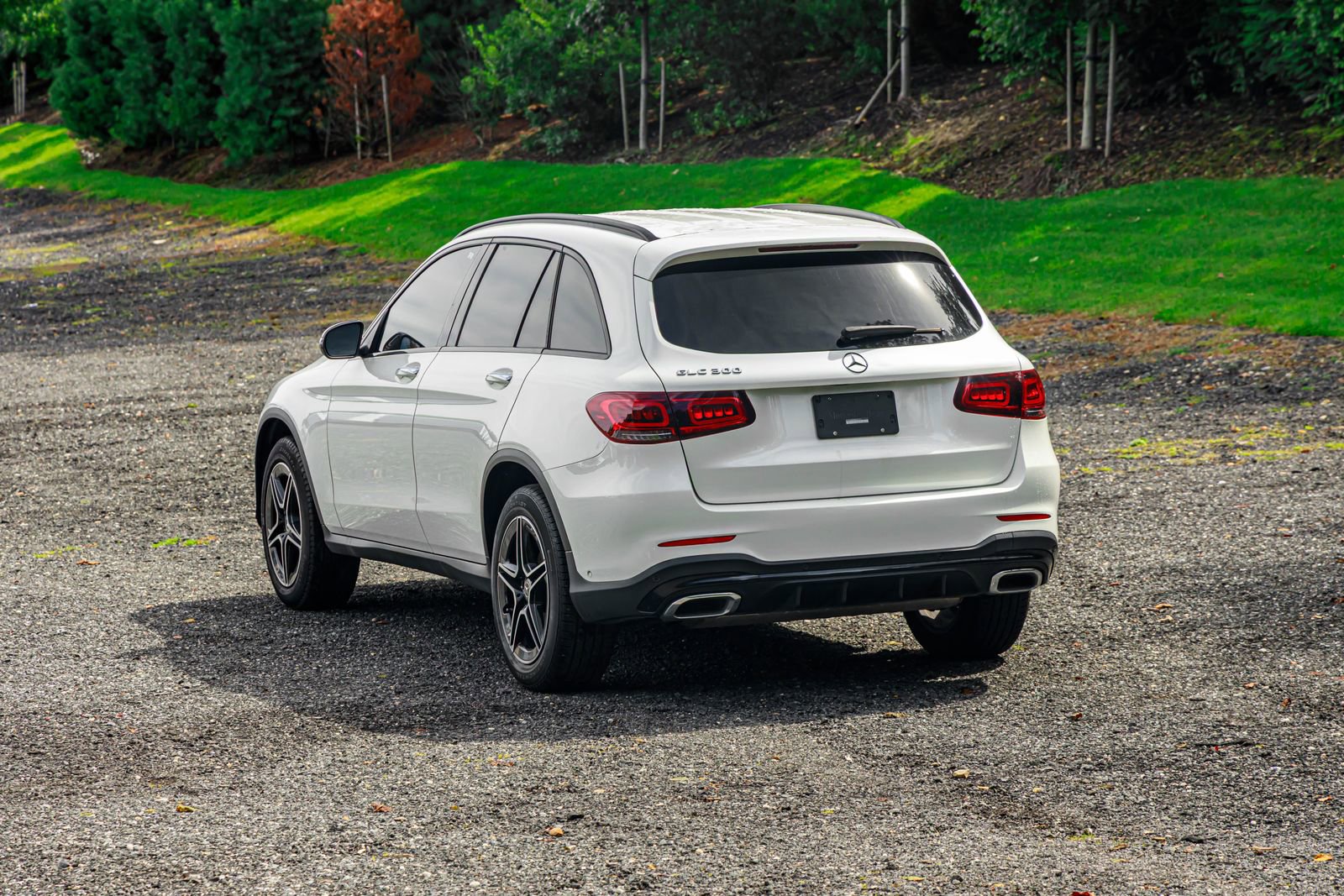 Used 2021 Mercedes-Benz GLC 300 w/ AMG Line image 7