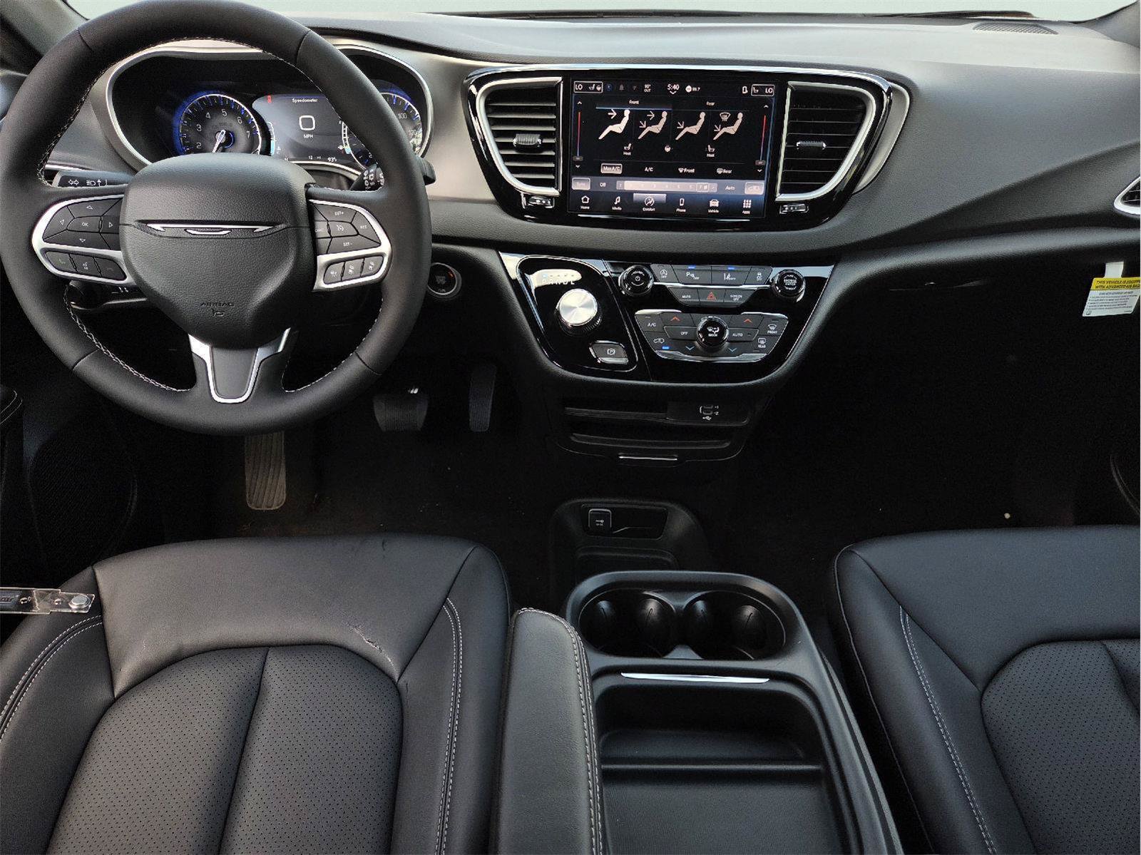 New 2027 Chrysler Pacifica LX FWD image 5