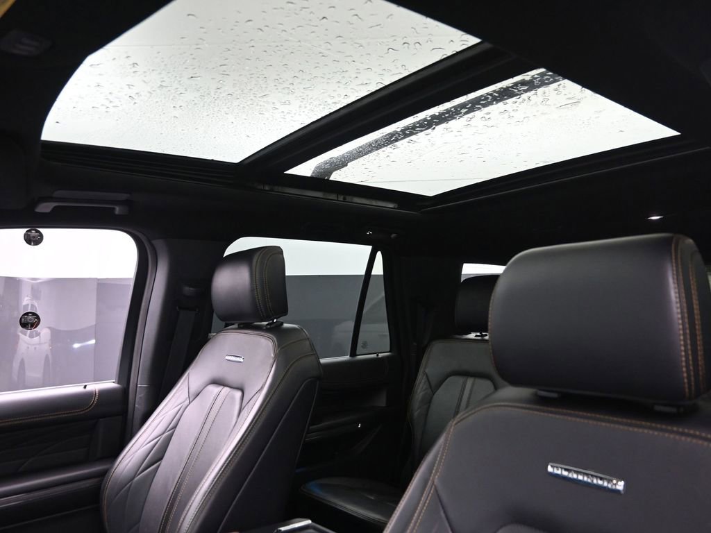 Used 2023 Ford Expedition Max Platinum image 19
