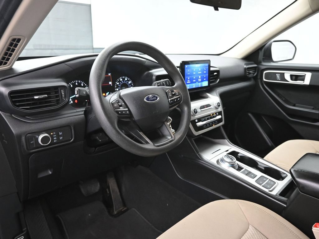 Certified 2021 Ford Explorer 2WD image 20