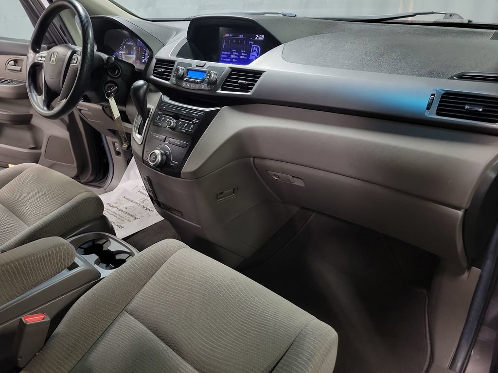 Used 2012 Honda Odyssey EX image 35