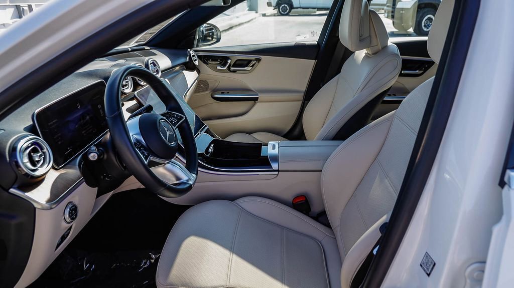 Used 2022 Mercedes-Benz C 300 Sedan image 22