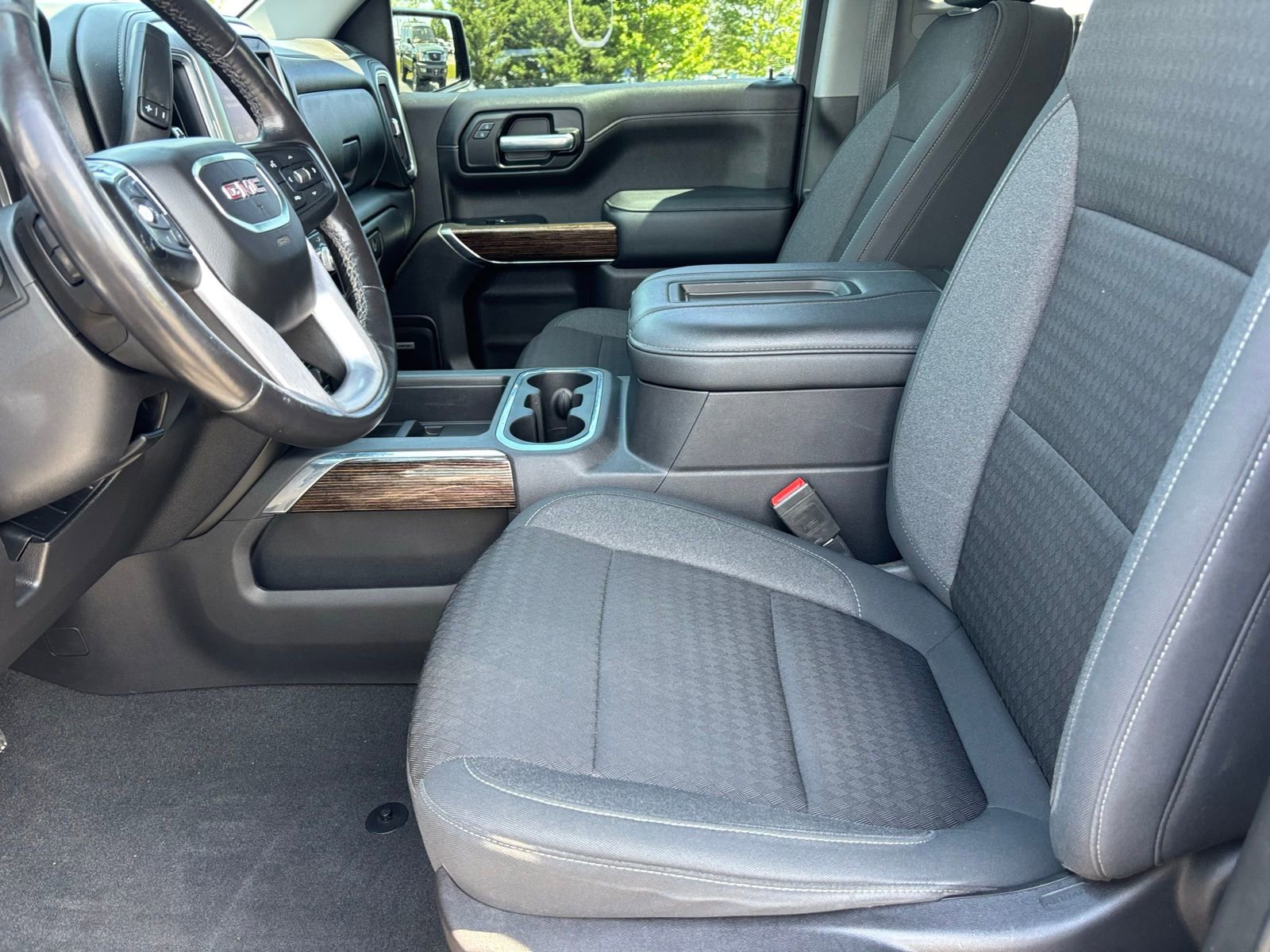 Used 2021 GMC Sierra 1500 Elevation w/ Preferred Package AWD/4WD image 19