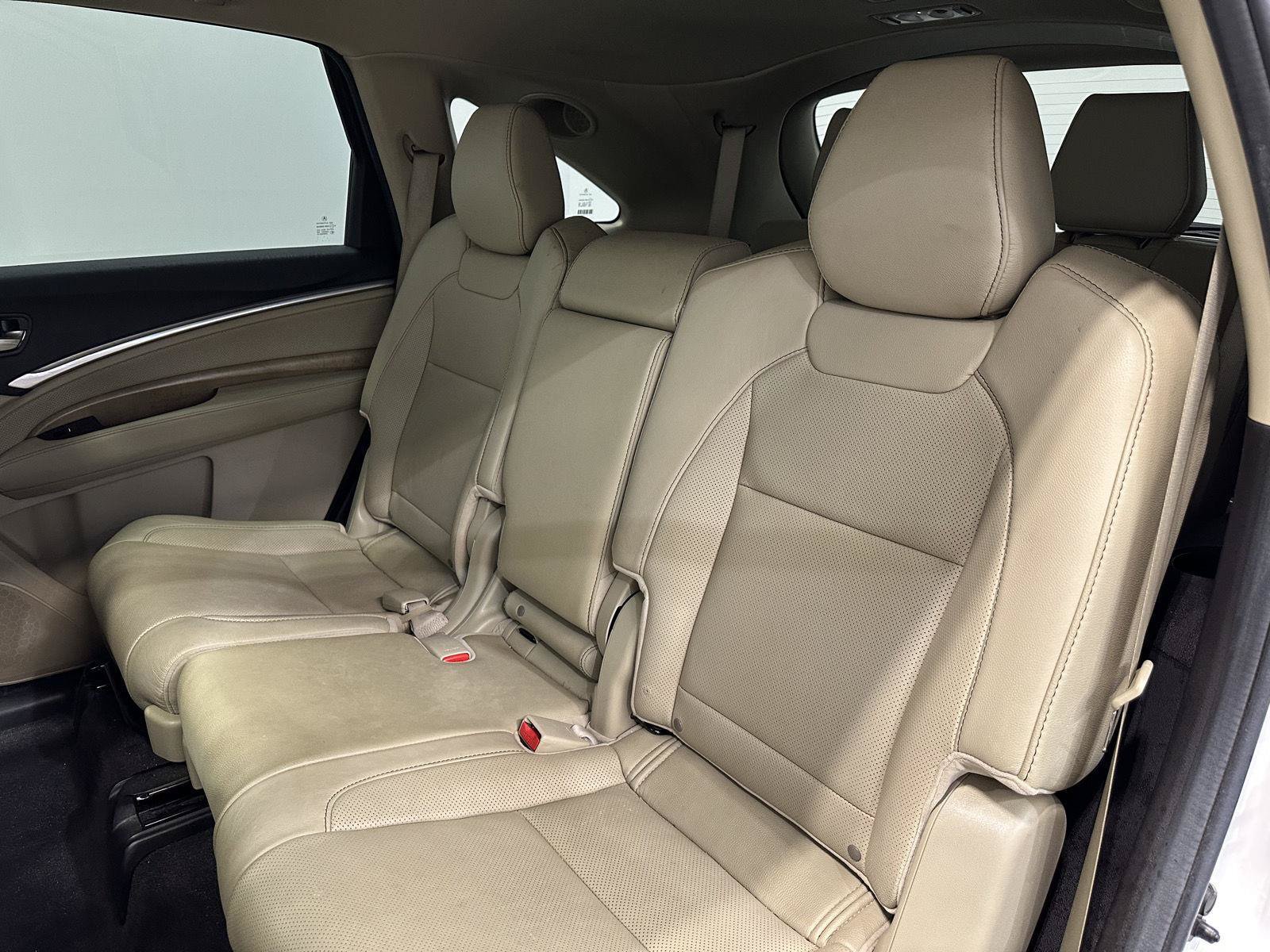Used 2020 Acura MDX w/ Technology Package AWD/4WD image 27