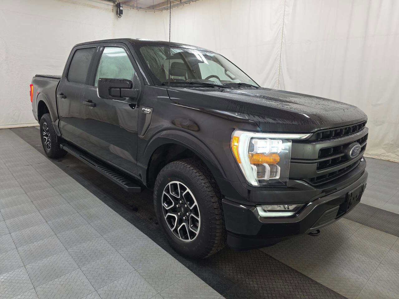 Used 2023 Ford F150 Lariat image 3