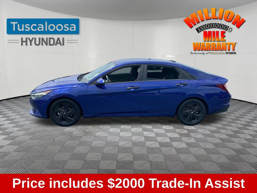 Used 2021 Hyundai Elantra SEL w/ Convenience Package FWD image 4