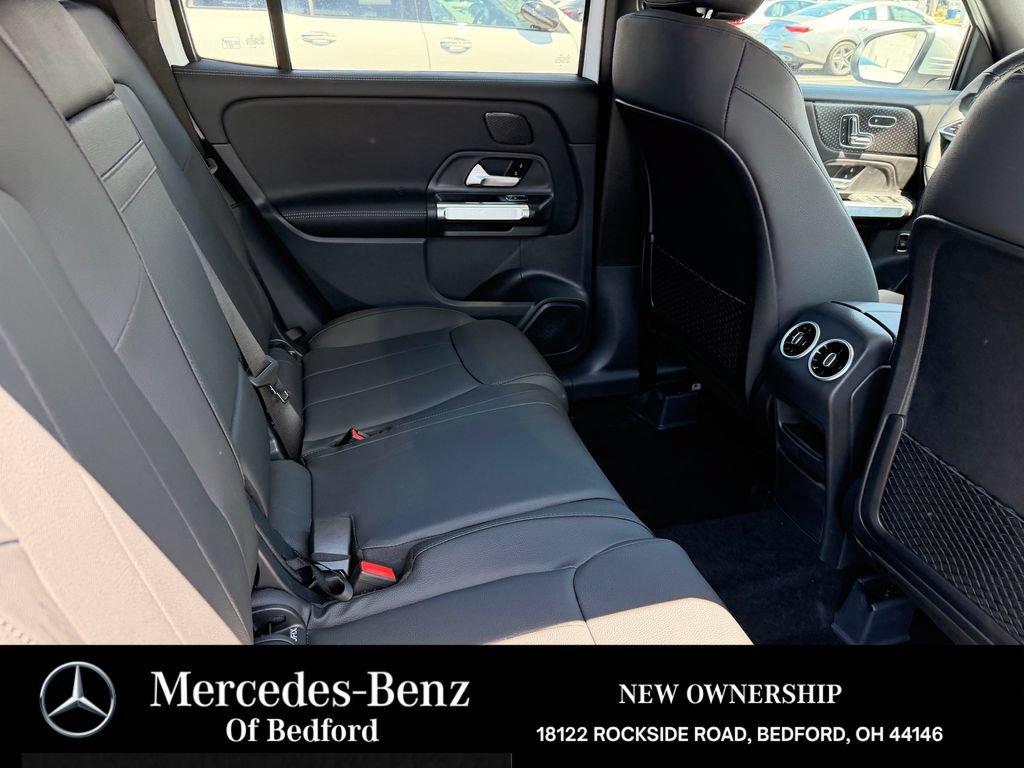 New 2026 Mercedes-Benz GLB 250 4MATIC image 26