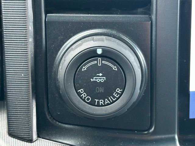 Used 2022 Ford F150 Platinum w/ Equipment Group 701A High image 14