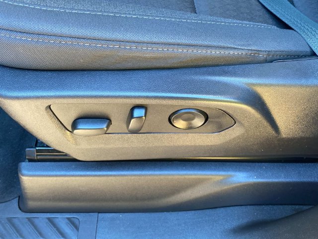 Used 2024 Chevrolet Silverado 1500 Custom RWD image 14