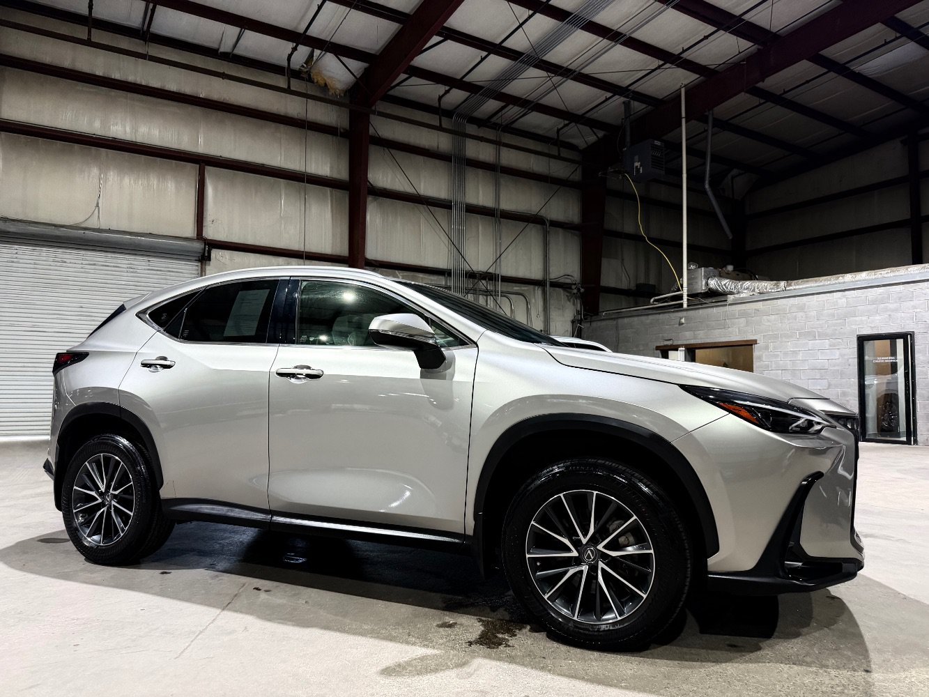 Used 2022 Lexus NX 250 FWD w/ Towing Package (2000 Lbs) image 3