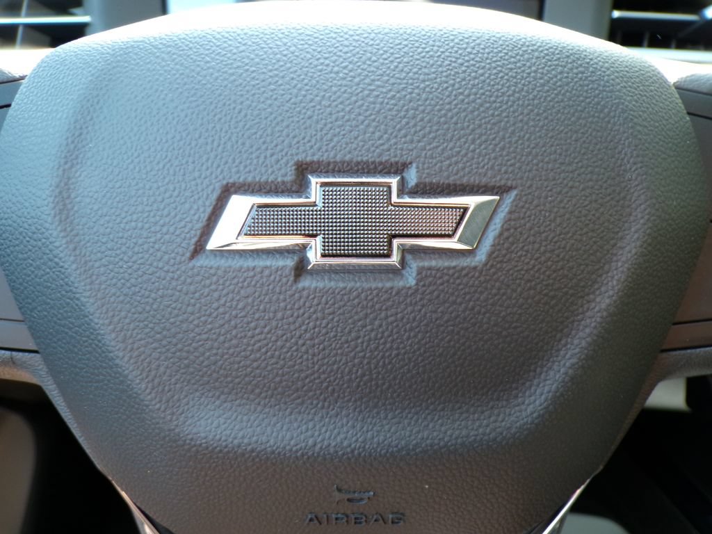 New 2027 Chevrolet Bolt RS FWD image 29