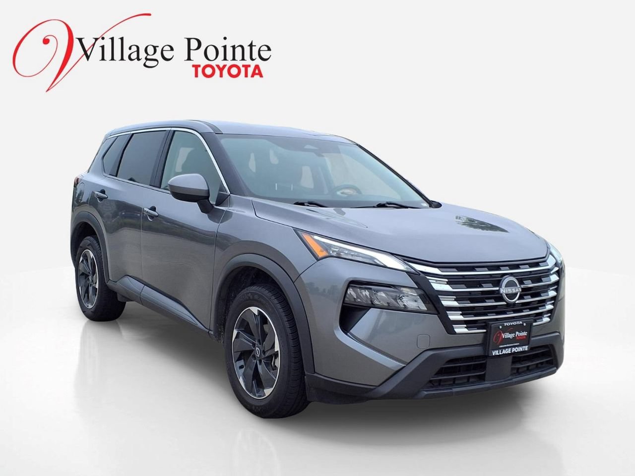 Used 2024 Nissan Rogue SV AWD/4WD image 9