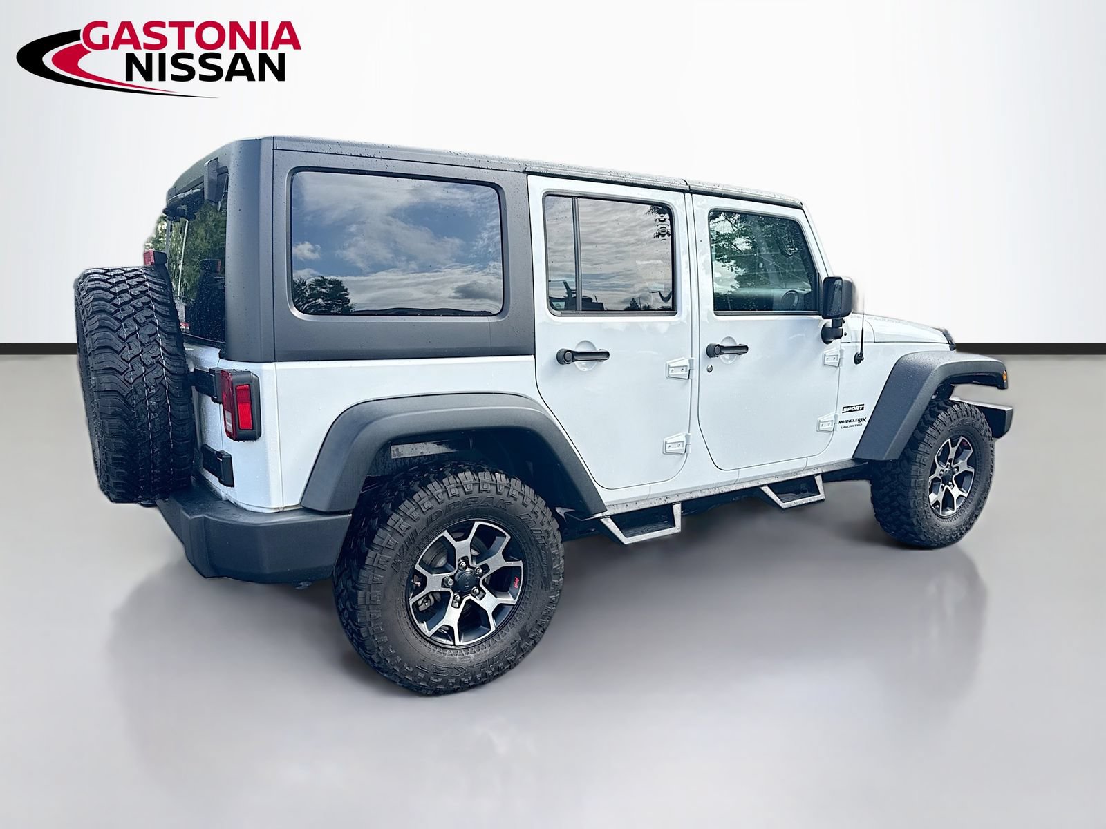 Used 2018 Jeep Wrangler Unlimited Sport S AWD/4WD image 9