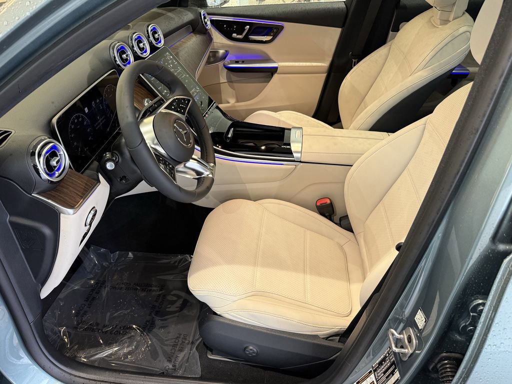 New 2026 Mercedes-Benz GLC 300 4MATIC image 9