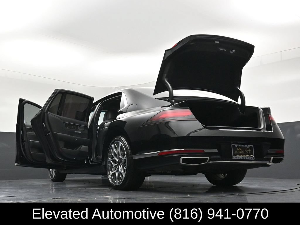 Used 2024 Genesis G90 3.5T AWD/4WD image 39