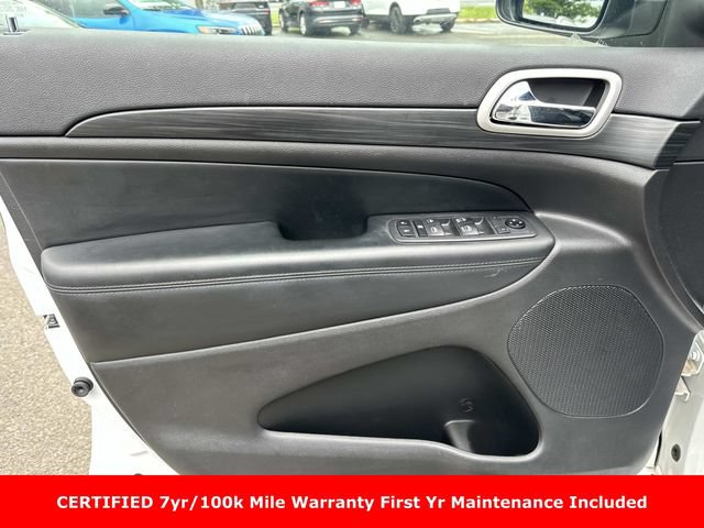 Used 2020 Jeep Grand Cherokee Altitude AWD/4WD image 16