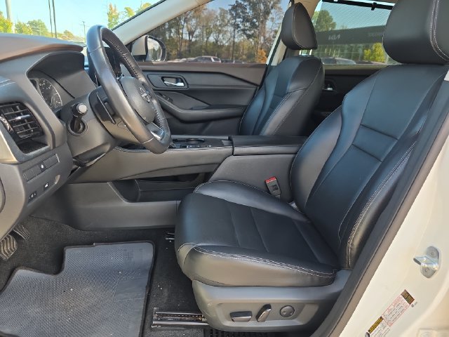 Used 2022 Nissan Rogue SL w/ SL Premium Package FWD image 15