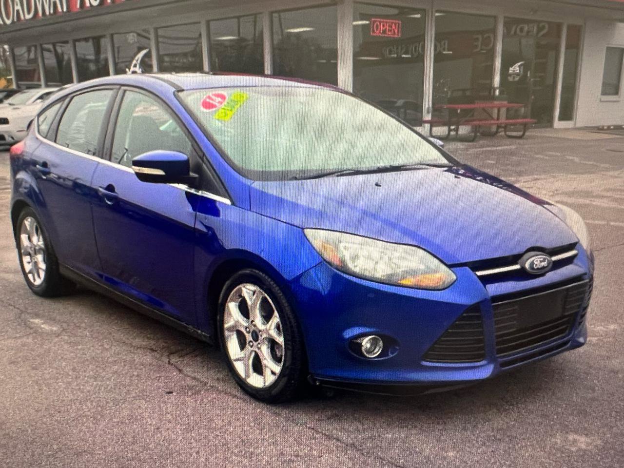 Used 2014 Ford Focus Titanium FWD image 7