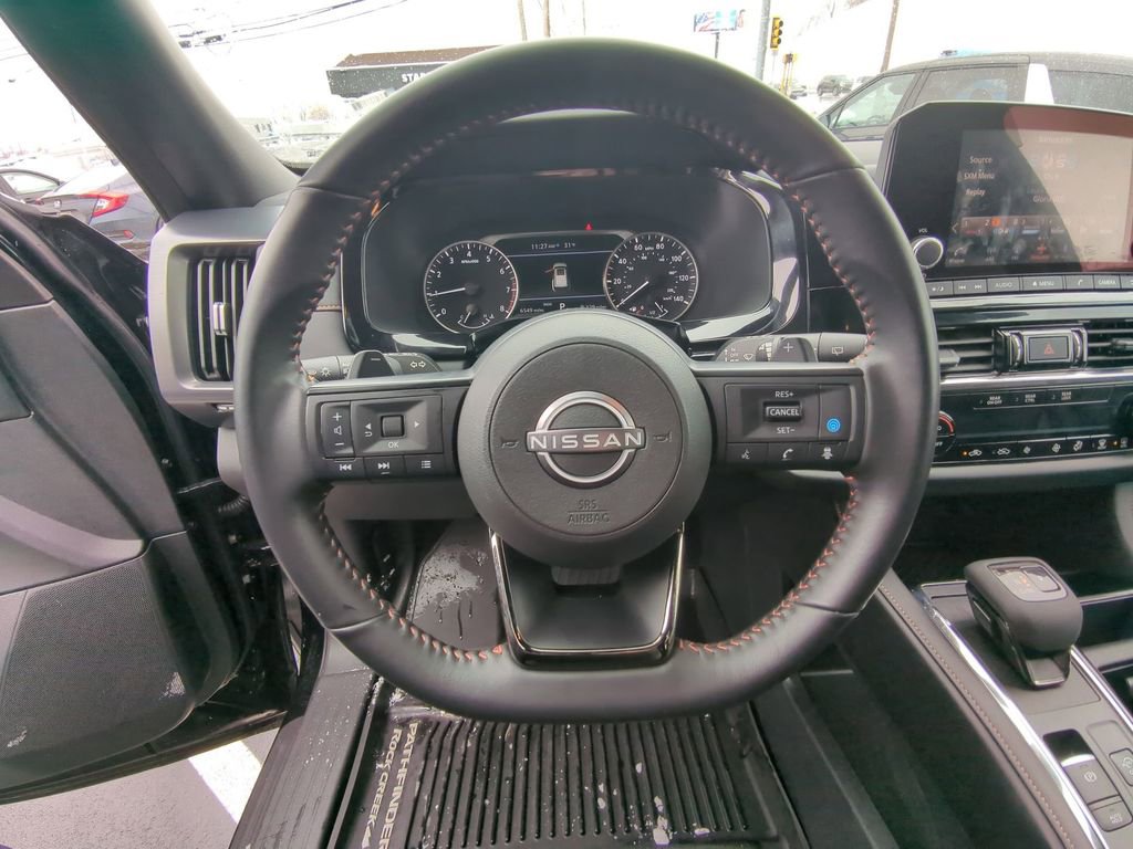 Used 2025 Nissan Pathfinder Rock Creek image 22