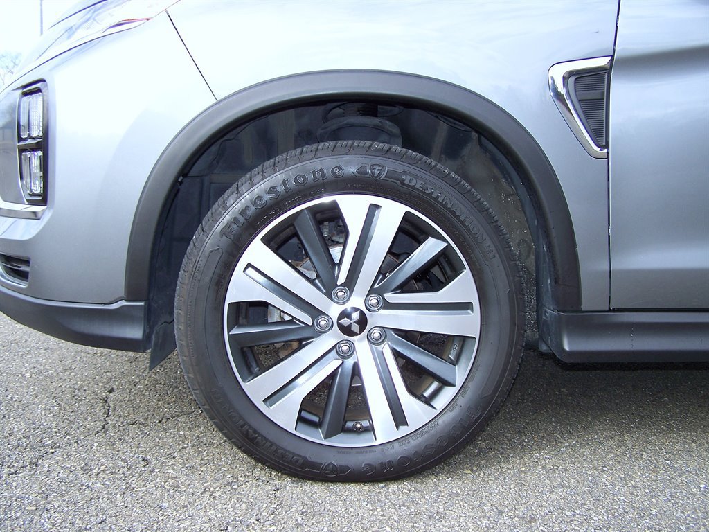 Used 2021 Mitsubishi Outlander Sport SE AWD/4WD image 18
