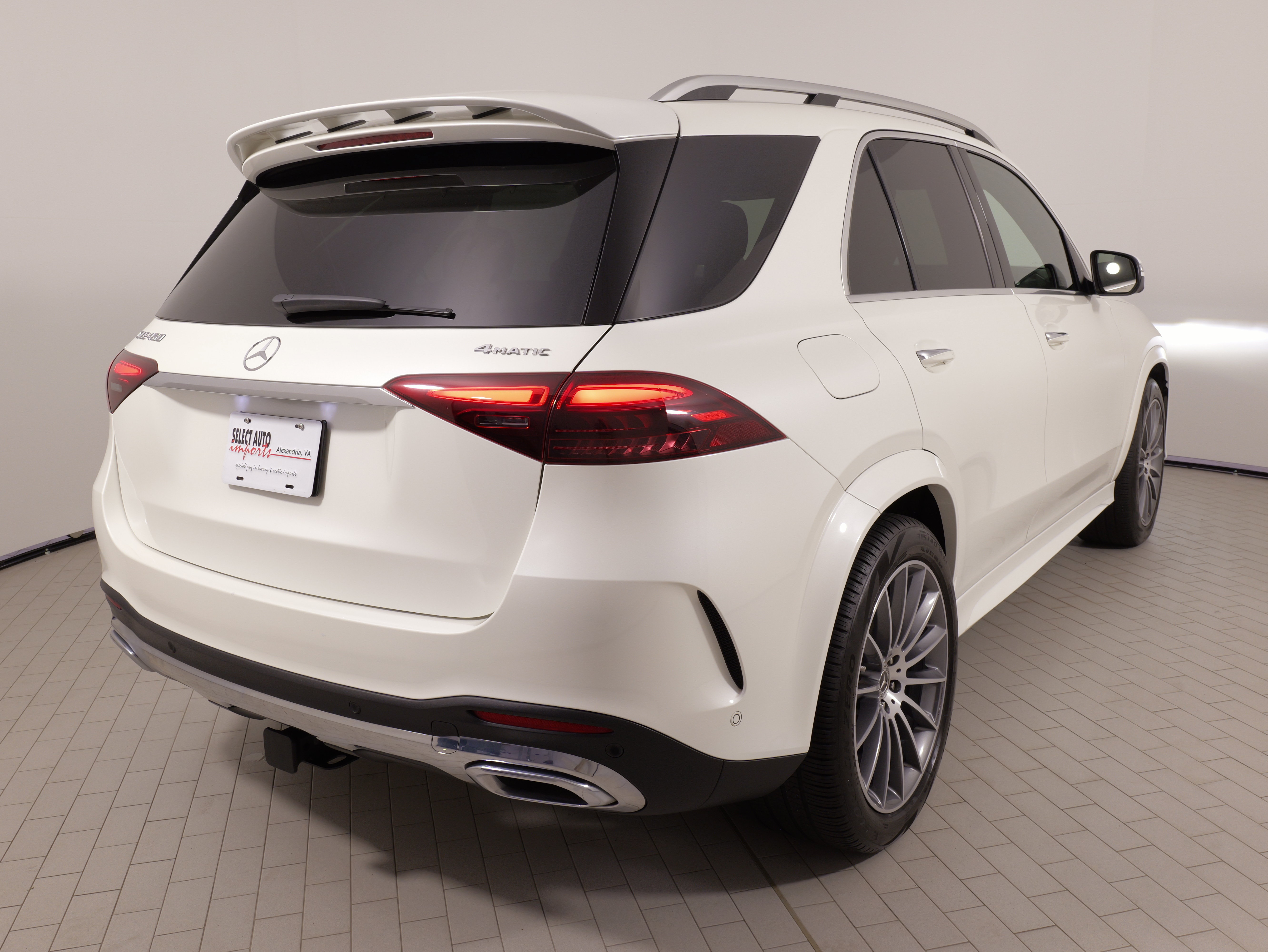 Used 2024 Mercedes-Benz GLE 450 4MATIC image 13