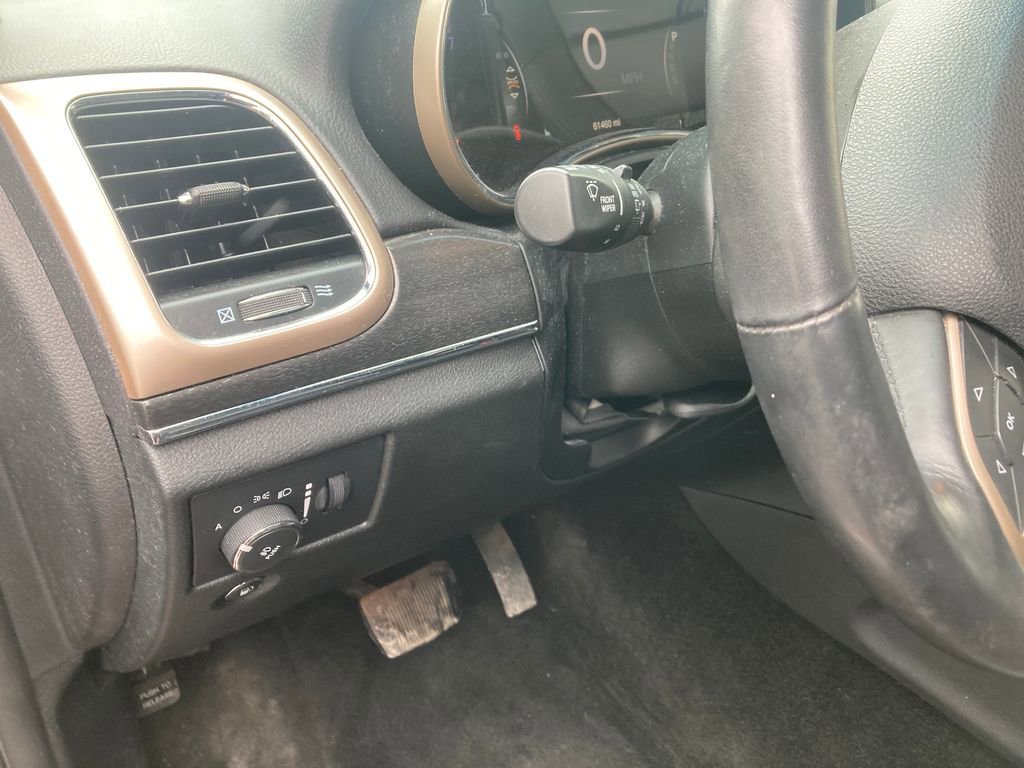 Used 2015 Jeep Grand Cherokee Limited image 17