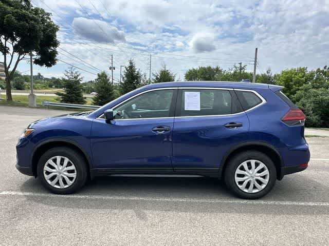 Used 2018 Nissan Rogue S AWD/4WD image 2