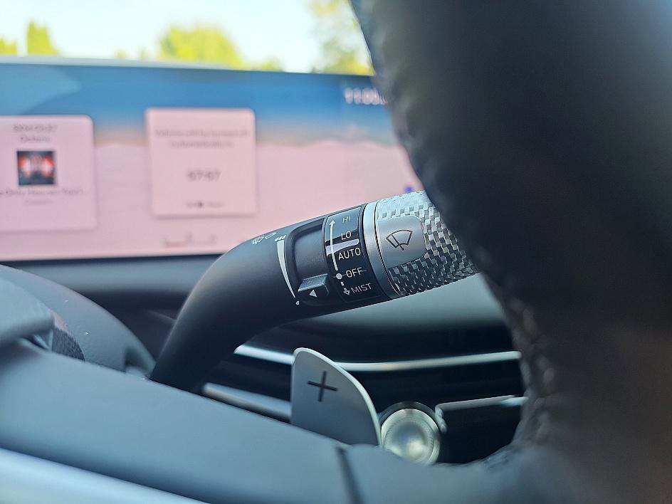 Used 2025 Genesis G80 2.5T Advanced image 19