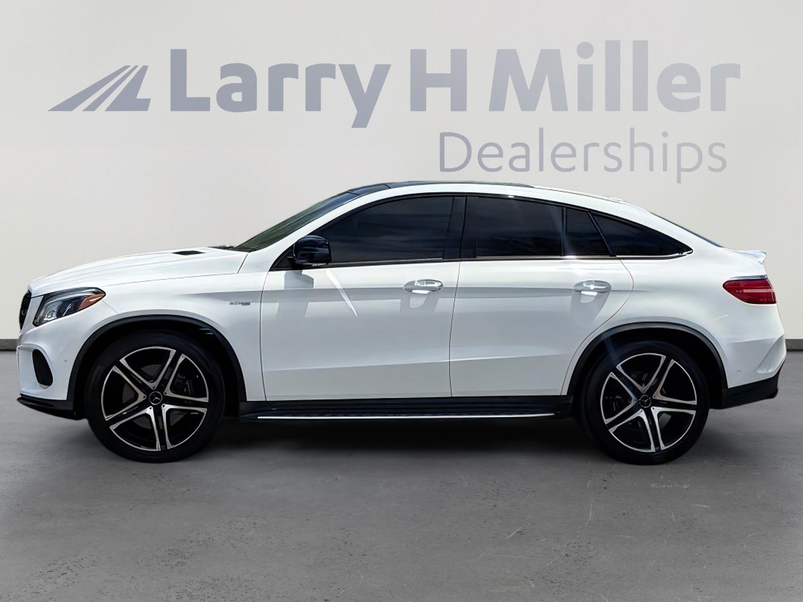 Used 2019 Mercedes-Benz GLE 43 AMG 4MATIC Coupe image 3