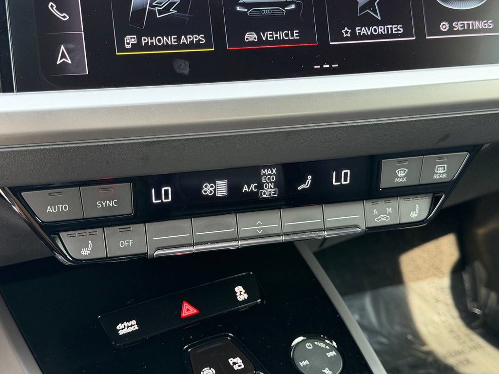 Certified 2023 Audi Q4 e-tron Premium Plus w/ Premium Plus RWD image 32