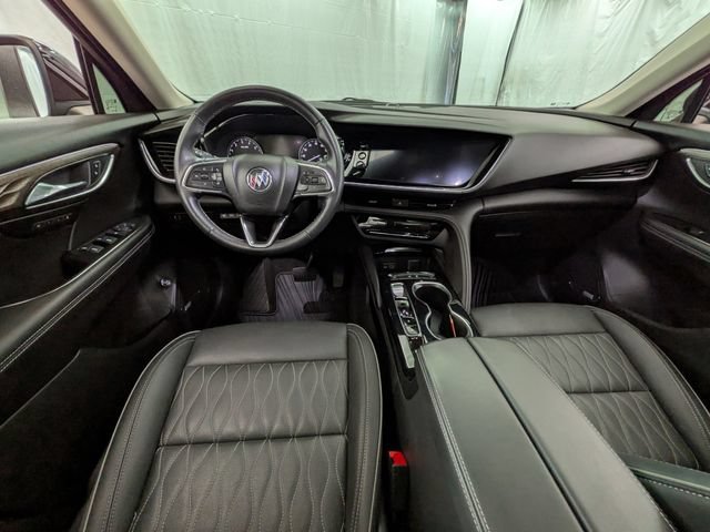 Used 2022 Buick Envision Avenir w/ Safety Package FWD image 10