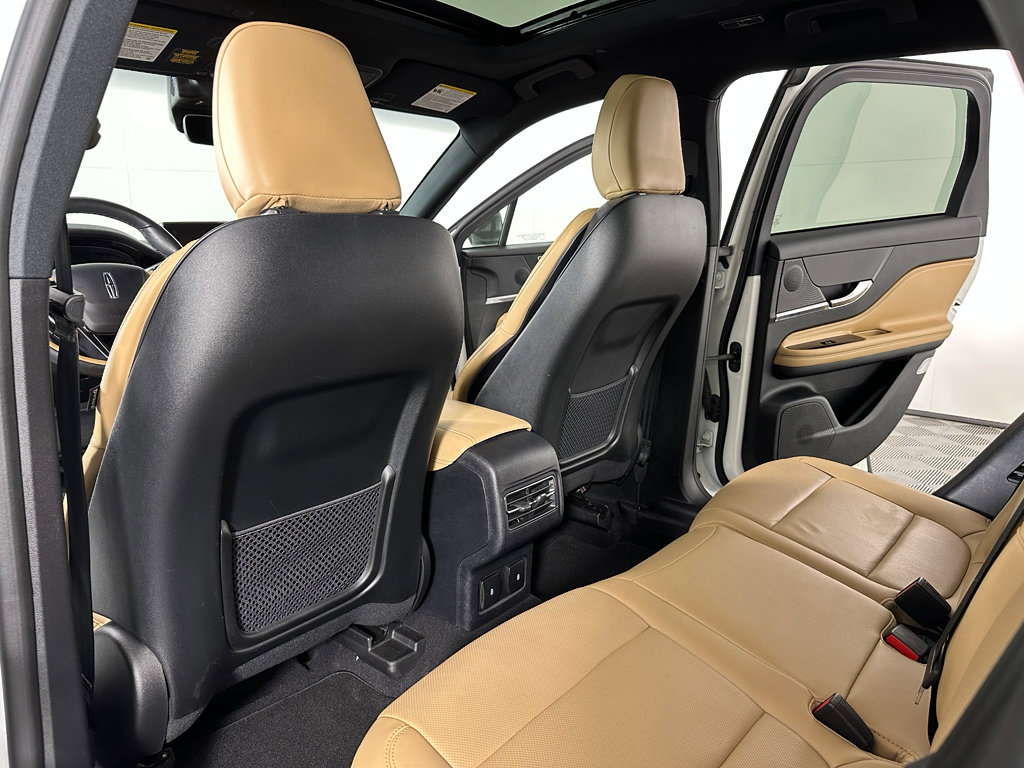 Used 2023 Lincoln Corsair Reserve w/ Equipment Group 201A image 26