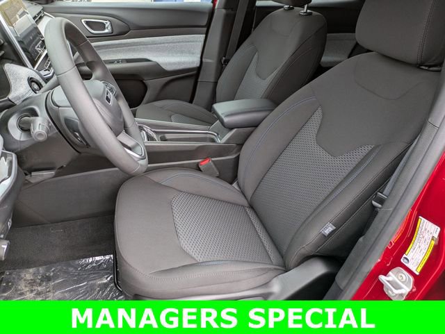 New 2025 Jeep Compass Sport image 11