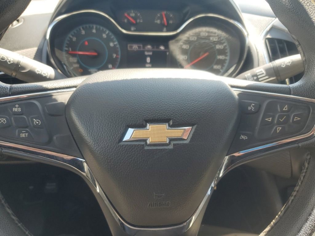 Used 2016 Chevrolet Cruze LT w/ Convenience Package FWD image 16