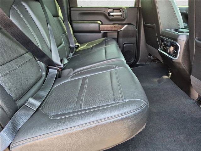 Used 2021 GMC Sierra 2500 Denali w/ Denali Ultimate Package AWD/4WD image 19