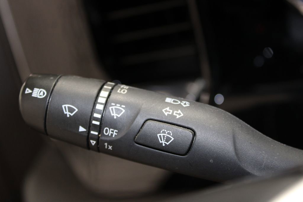 Used 2024 GMC Sierra 1500 SLE image 45