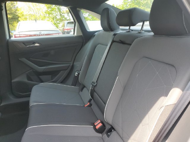 New 2026 Volkswagen Jetta Sport FWD image 10