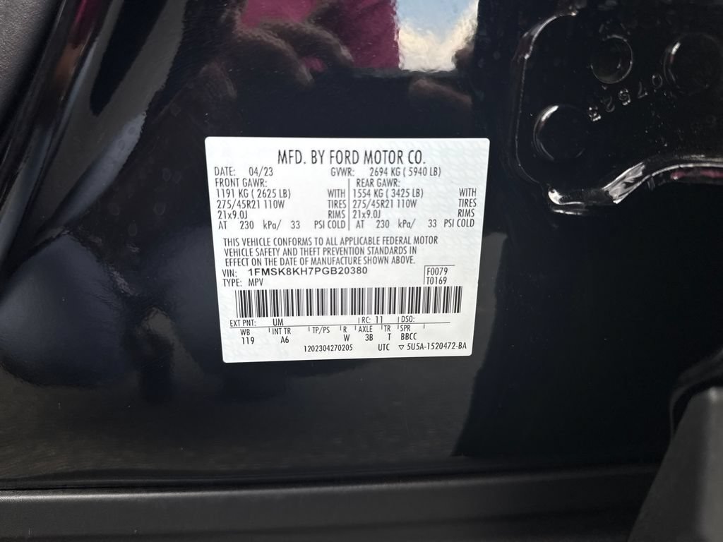 Used 2023 Ford Explorer ST-Line w/ Class IV Trailer Tow Package AWD/4WD image 21