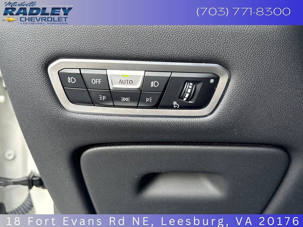 Used 2020 BMW X7 xDrive40i w/ Premium Package image 16