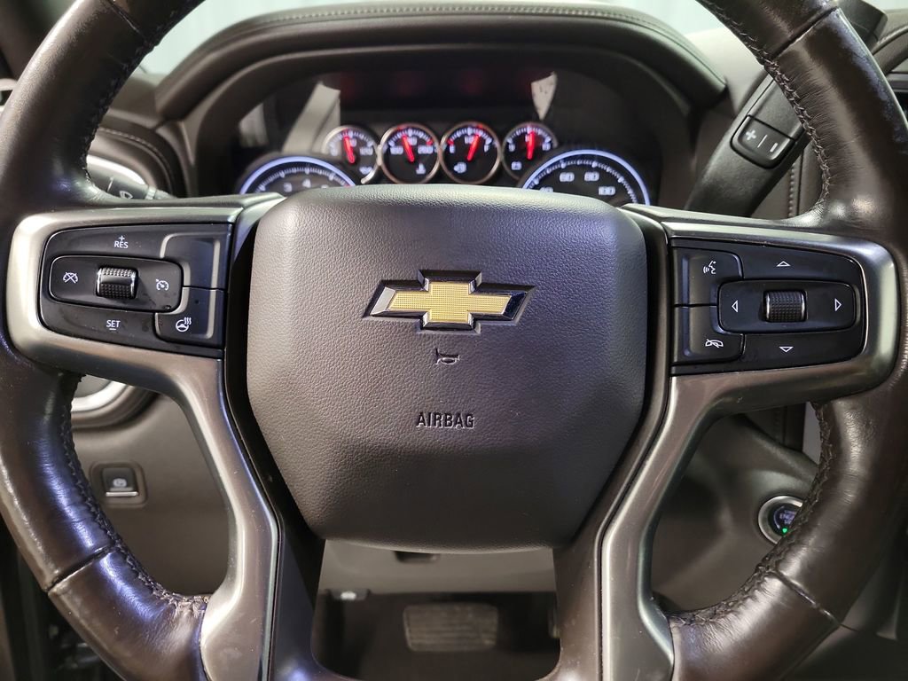 Used 2019 Chevrolet Silverado 1500 LTZ image 18