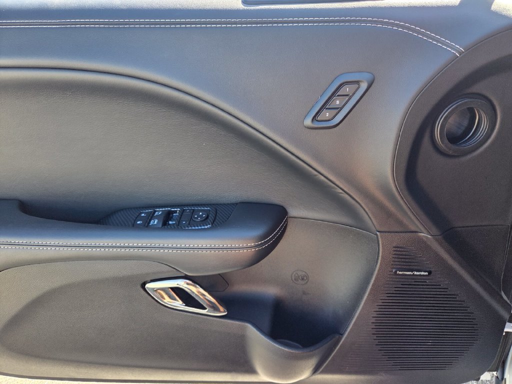 Used 2023 Dodge Challenger SRT Hellcat RWD image 19