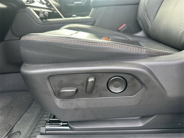 Used 2024 GMC Sierra 2500 AT4 w/ AT4 Premium Plus Package image 14