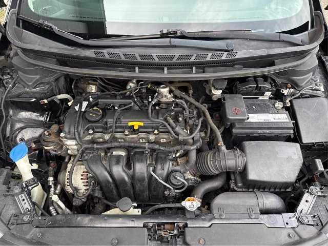 Used 2014 Kia Forte EX FWD image 26