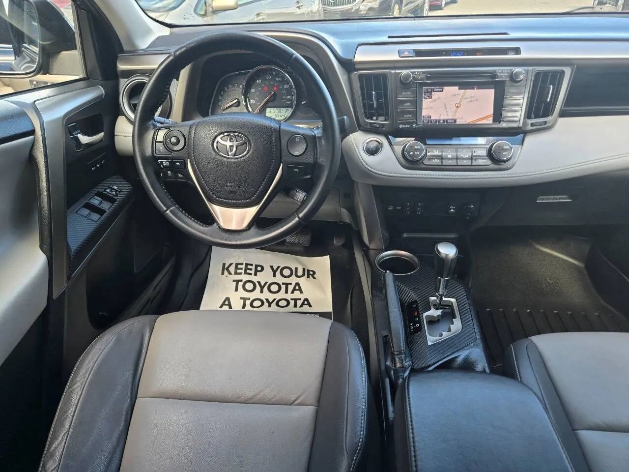 Used 2014 Toyota RAV4 Limited image 2