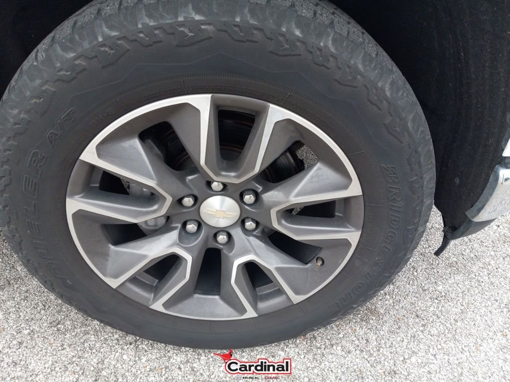 Used 2022 Chevrolet Silverado 1500 LT image 2