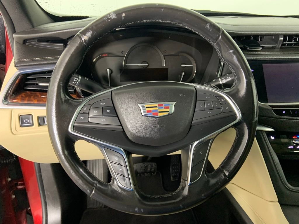 Used 2018 Cadillac XT5 Luxury w/ Driver Awareness Package FWD image 31