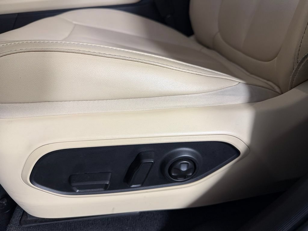 Certified 2024 Jeep Grand Cherokee Limited RWD image 23